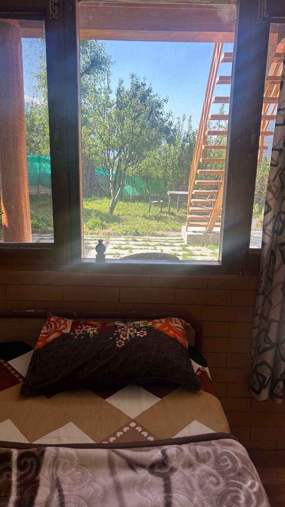 Sunface Homestay Manali  Exterior photo